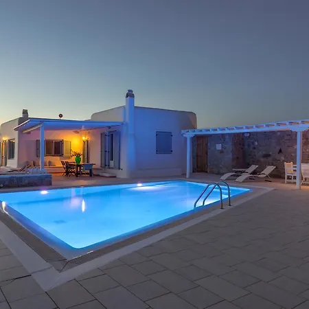 Vakantiehuis Lighthouse - Private Pool - Unlimited Sea View - 6 Pax *
