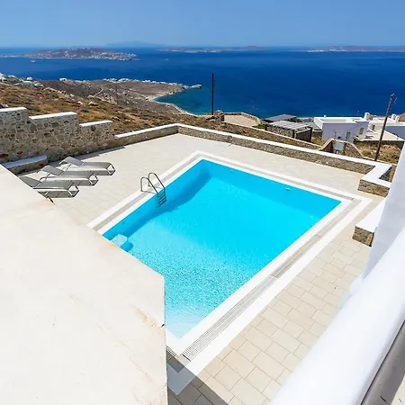 Vakantiehuis Lighthouse - Private Pool - Unlimited Sea View - 6 Pax Choulakia