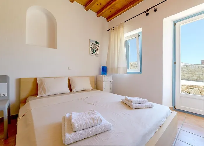 Nyaraló Lighthouse - Private Pool - Unlimited Sea View - 6 Pax Hulákia